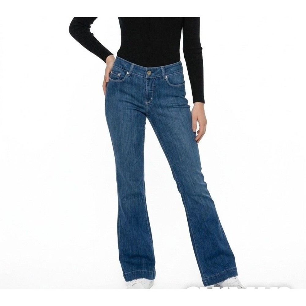 Bebe Womens Flare Blue Jeans Size 29 butcut denim USA